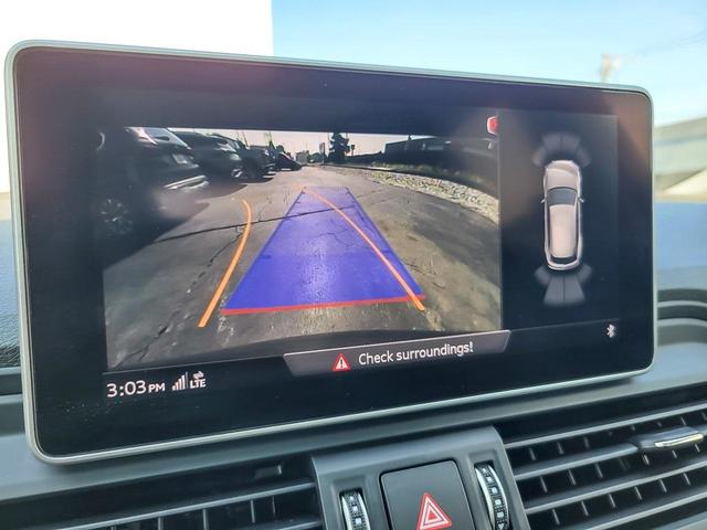 Photo of 2020 Moonlight Blue Metallic Audi Q5