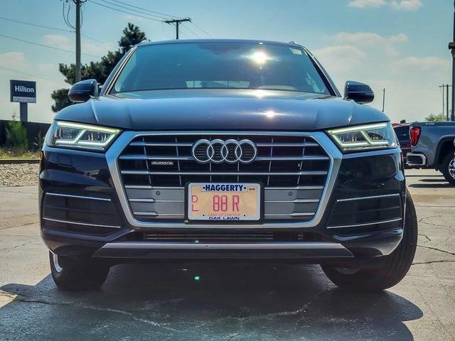 Photo of 2020 Moonlight Blue Metallic Audi Q5