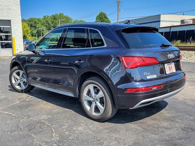 Photo of 2020 Moonlight Blue Metallic Audi Q5