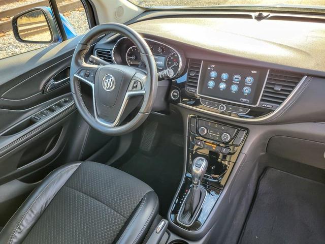 Photo of 2017 Brilliant Blue Metallic Buick Encore
