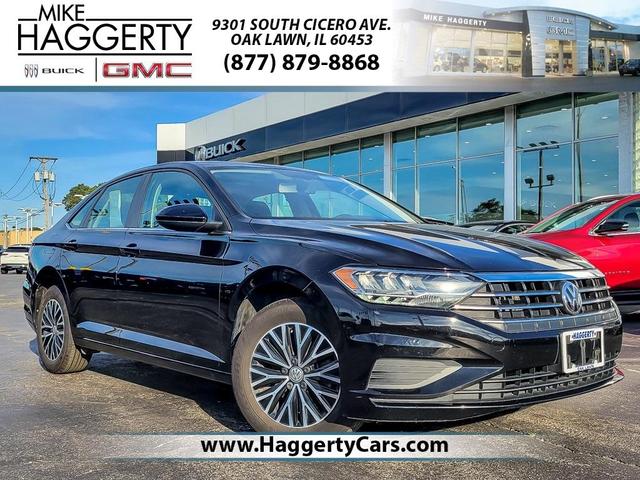 Photo of 2019 Black Volkswagen Jetta