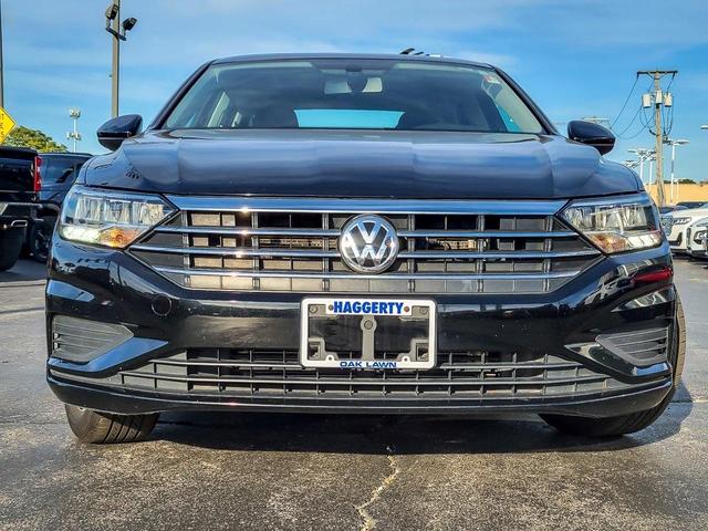 Photo of 2019 Black Volkswagen Jetta