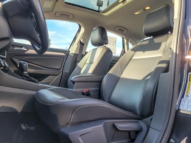 Photo of 2019 Black Volkswagen Jetta