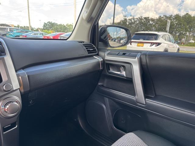Photo of 2022 Classic Silver Metallic Toyota 4Runner