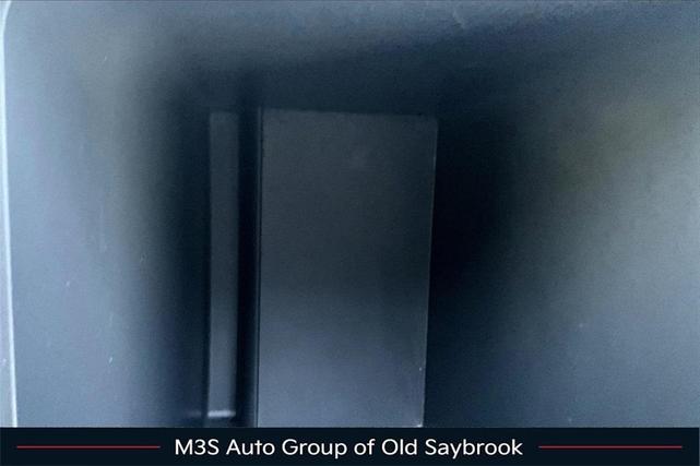 Photo of 2022 Super Black Nissan Sentra