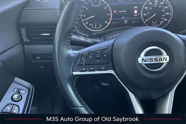 Photo of 2022 Super Black Nissan Sentra