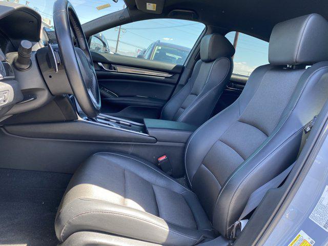 Photo of 2022 Sonic Gray Pearl Honda Accord