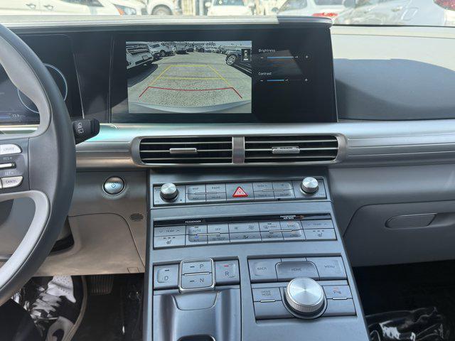 Photo of 2022 Deep Sea Hyundai NEXO