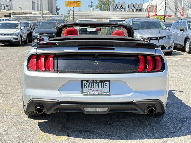 Photo of 2018 Ingot Silver Metallic Ford Mustang
