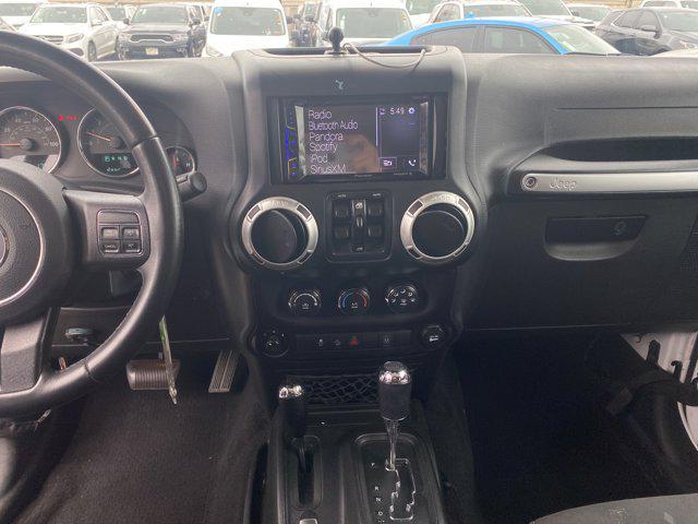 Photo of 2018 Bright White Clearcoat Jeep Wrangler JK Unlimited