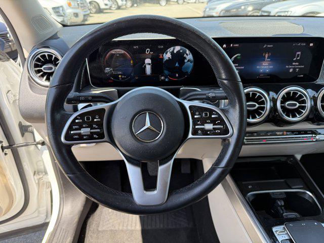 Photo of 2021 White Mercedes-Benz GLB 250