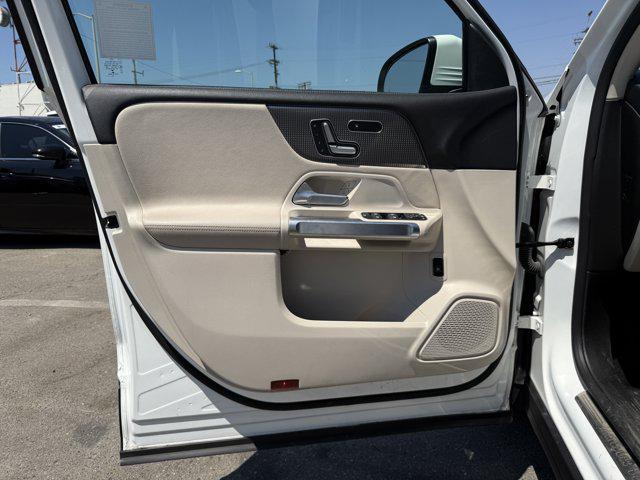 Photo of 2021 White Mercedes-Benz GLB 250