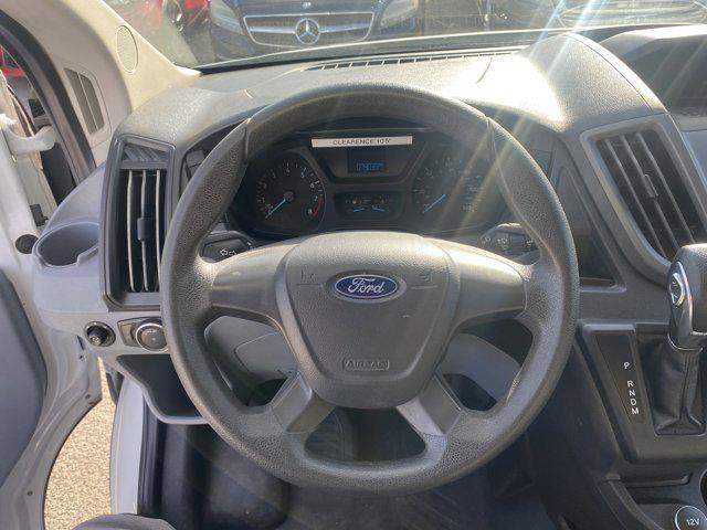 Photo of 2018 Oxford White Ford Transit-350