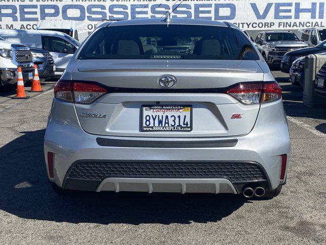 Photo of 2022 Silver Toyota Corolla