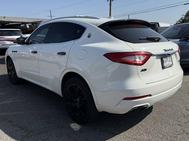 Photo of 2019 Bianco Maserati Levante