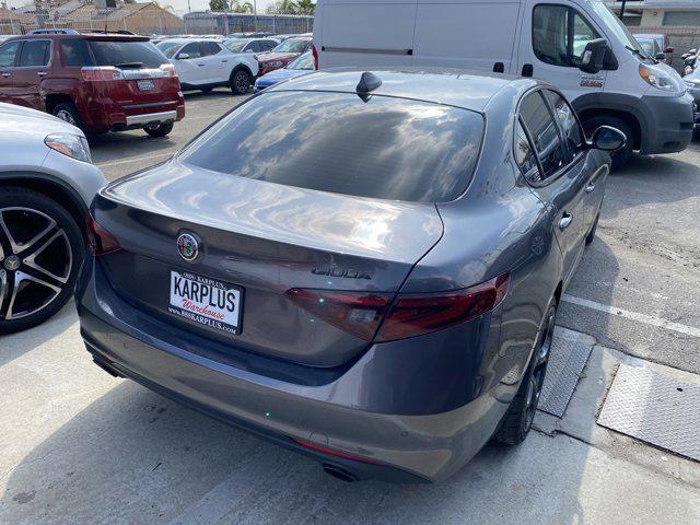 Photo of 2019 Vesuvio Gray Metallic Alfa Romeo Giulia