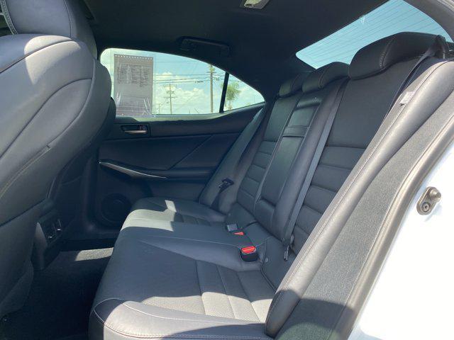 Photo of 2019 White Lexus IS 300