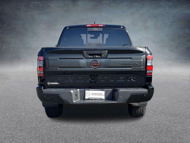 Photo of 2025 Super Black Nissan Frontier