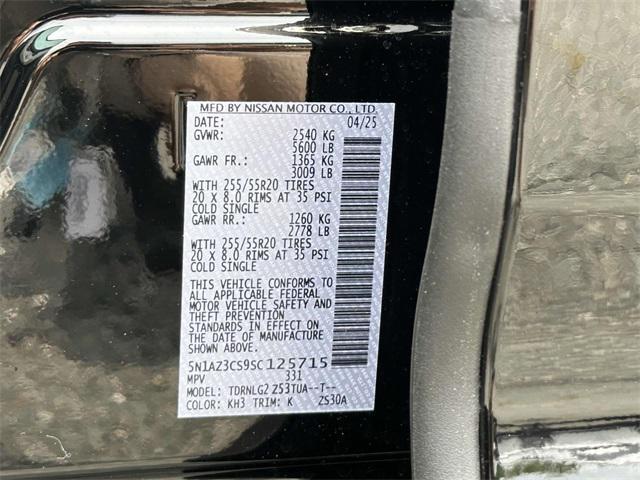 Photo of 2025 Super Black Nissan Murano