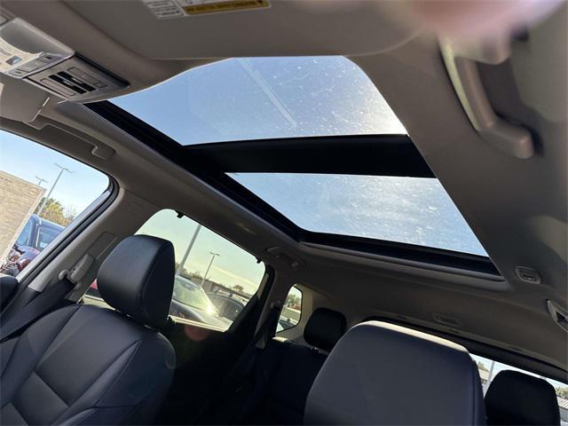 Photo of 2026 Silver Metallic Nissan Rogue