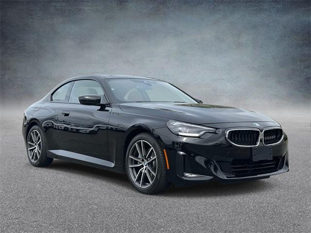 2024 BMW 230