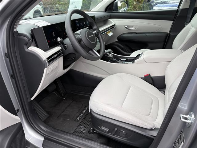 Photo of 2026 Shimmering Silver Hyundai TUCSON