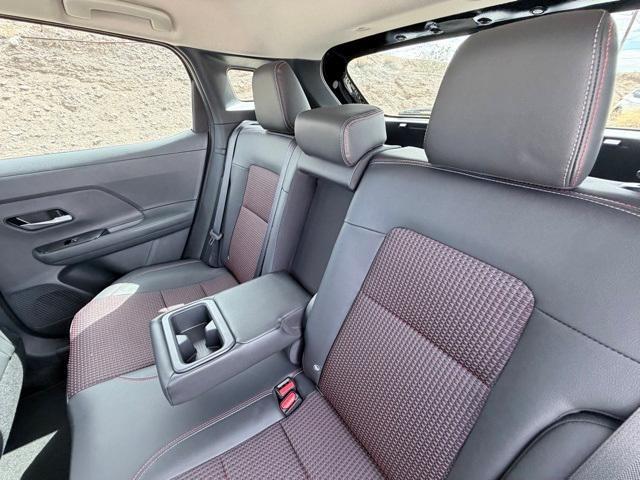 Photo of 2026 Super Black Nissan Kicks