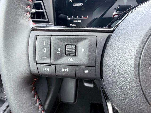 Photo of 2026 Super Black Nissan Kicks