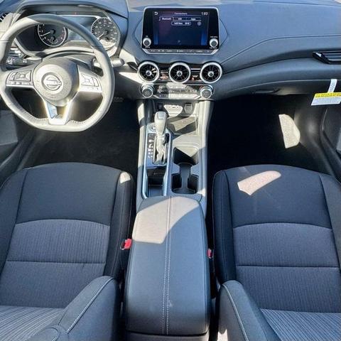 Photo of 2025 Scarlet Ember Nissan Sentra
