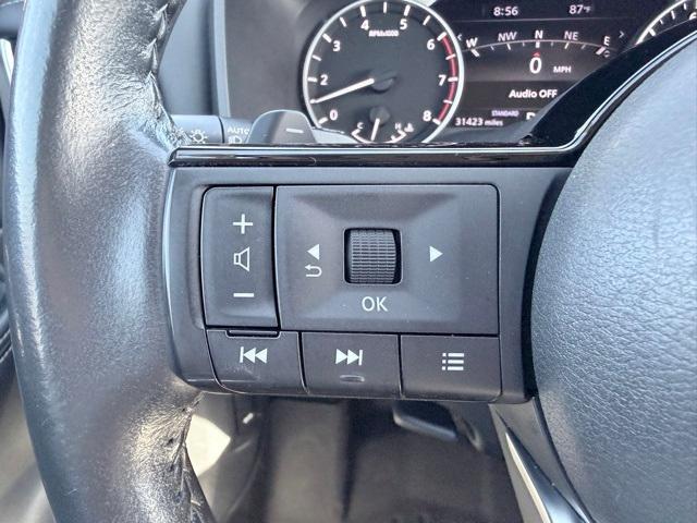 Photo of 2022 Scarlet Ember Nissan Rogue