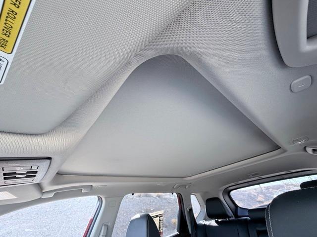 Photo of 2022 Scarlet Ember Nissan Rogue