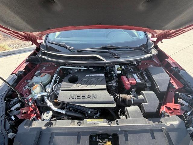 Photo of 2022 Scarlet Ember Nissan Rogue