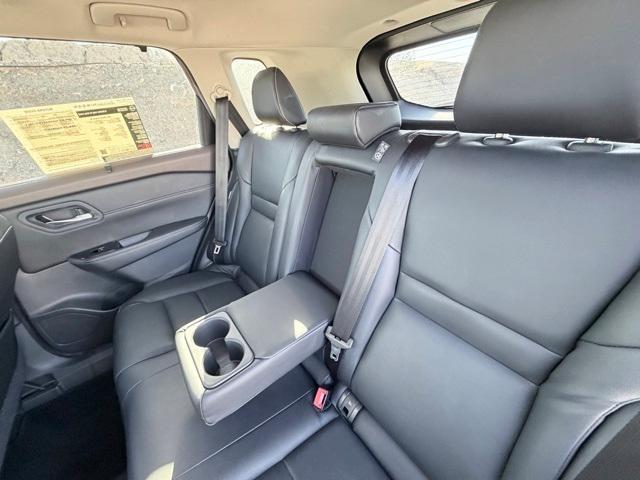 Photo of 2022 Scarlet Ember Nissan Rogue