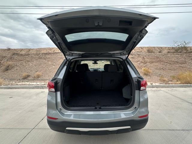 Photo of 2023 Sterling Gray Metallic Chevrolet Equinox