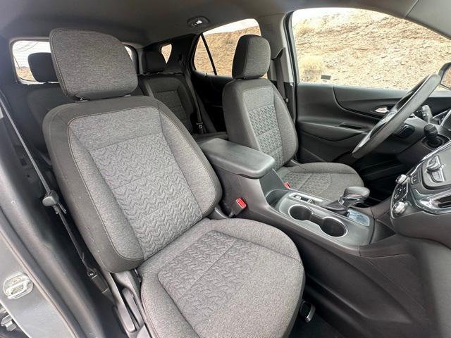 Photo of 2023 Sterling Gray Metallic Chevrolet Equinox
