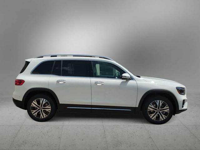 Photo of 2025 White Mercedes-Benz GLB 250