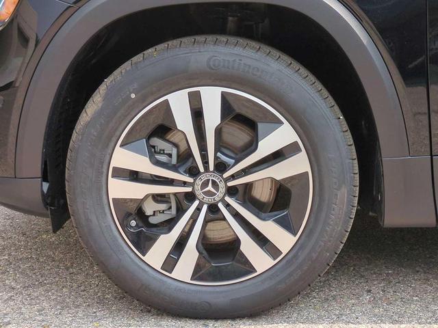 Photo of 2025 Black Mercedes-Benz GLB 250