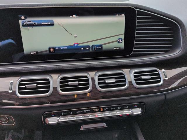Photo of 2025 Black Mercedes-Benz GLE 350