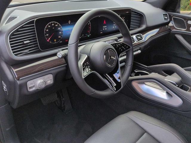 Photo of 2025 Black Mercedes-Benz GLE 350