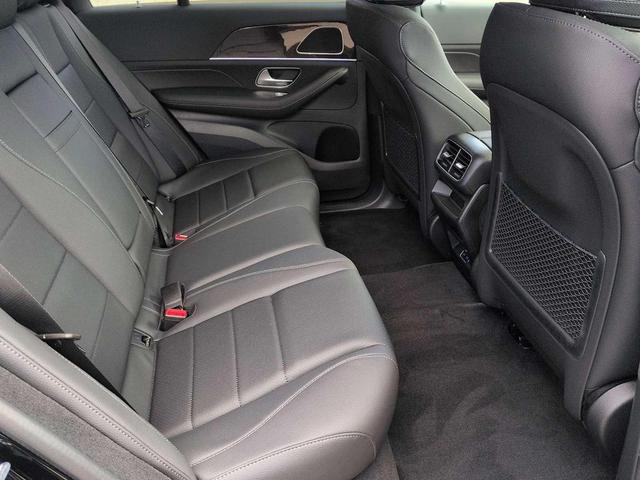 Photo of 2025 Black Mercedes-Benz GLE 350