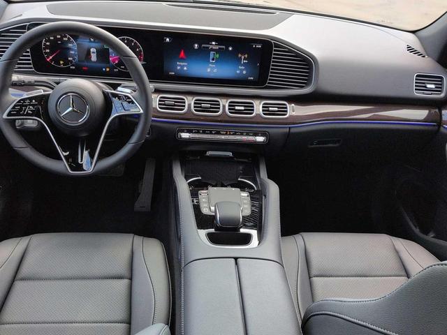 Photo of 2025 Black Mercedes-Benz GLE 350