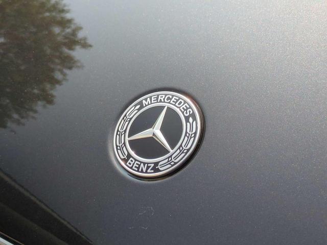 Photo of 2025 Graphite Grey Metallic Mercedes-Benz GLC 300