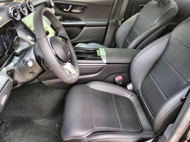 Photo of 2025 Graphite Grey Metallic Mercedes-Benz GLC 300