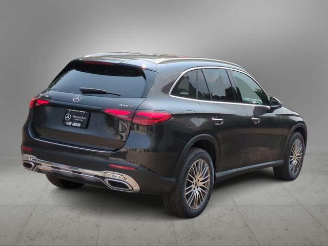 Photo of 2025 Graphite Grey Metallic Mercedes-Benz GLC 300