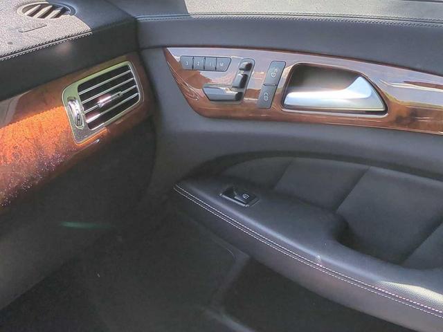 Photo of 2014 Gray Mercedes-Benz CLS-Class