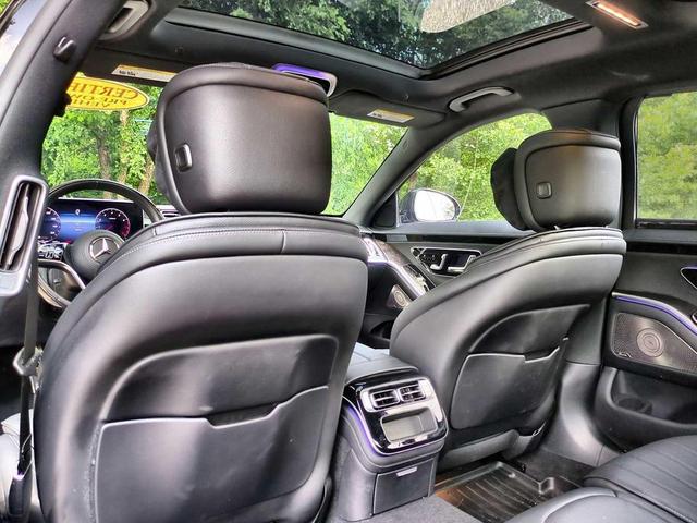 Photo of 2023 Black Mercedes-Benz S-Class