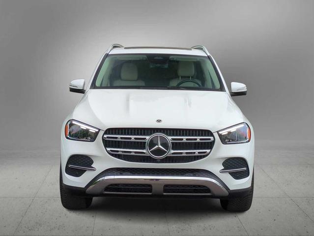 Photo of 2025 Polar White Mercedes-Benz GLE 350