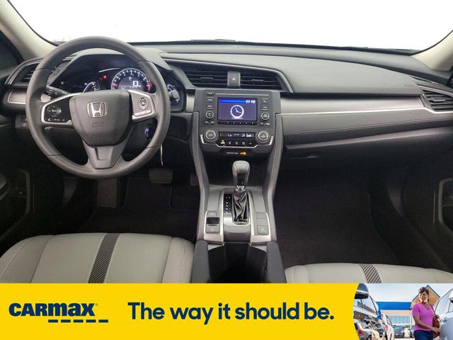 Photo of 2016 Blue Honda Civic