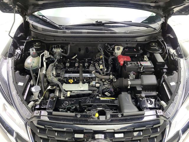 Photo of 2023 Black Nissan Kicks