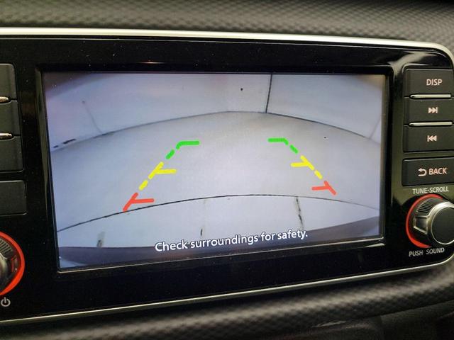 Photo of 2023 Black Nissan Kicks